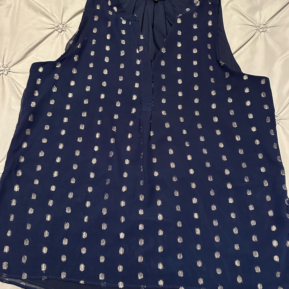 Crown & Ivy Blue Shimmery Sleeveless Blouse Gold Leaves Size XL